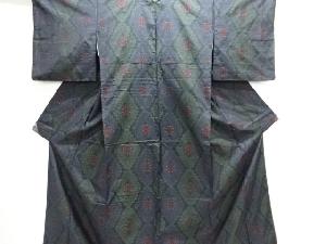 菱に花模様織出し本場泥大島紬着物